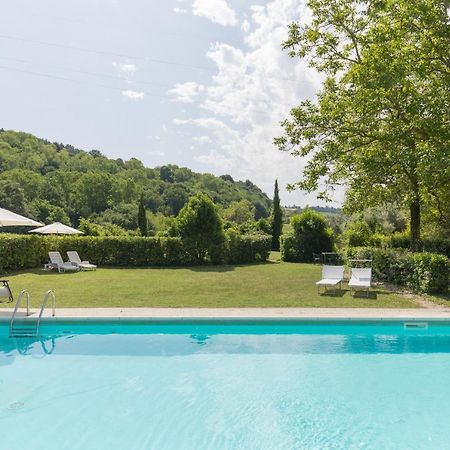Agriturismo L'Esinante Купрамонтана Екстер'єр фото